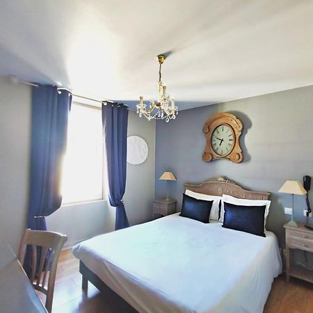 Hotel Abat Jour น็องต์ ภายนอก รูปภาพ