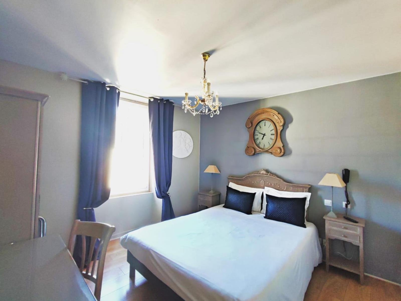 Hotel Abat Jour น็องต์ ภายนอก รูปภาพ